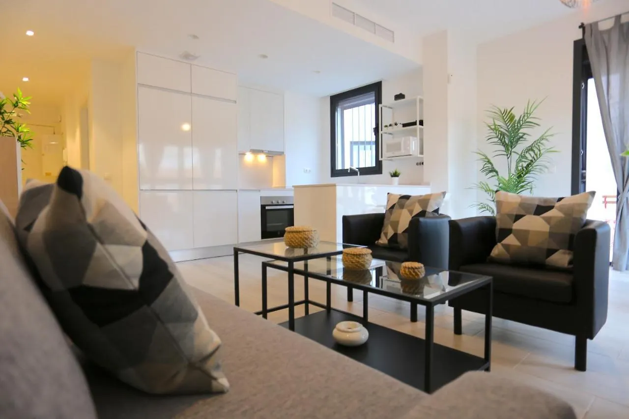 Oasis Malaga City Apartment 0*,