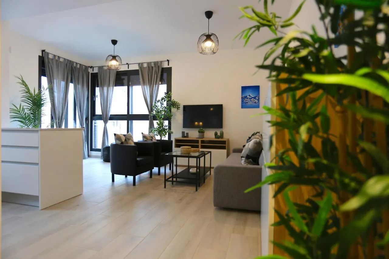 Oasis Malaga City Apartment
